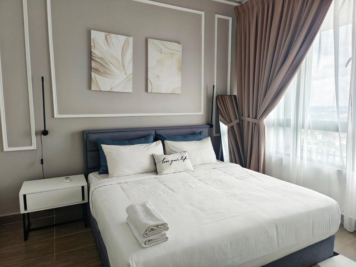 One Bedroom Troika Kota Bharu By Aghome, Modern Design Ngoại thất bức ảnh
